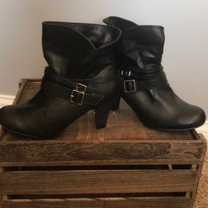 Size 9 madden girl bootie with 1 1/2 inch heel